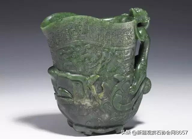 属兔带什么颜色的玉，属兔佩戴生肖最合适