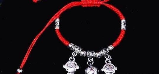 属虎的本命年佩戴什么吉祥物，虎年本命年女性佩戴什么好