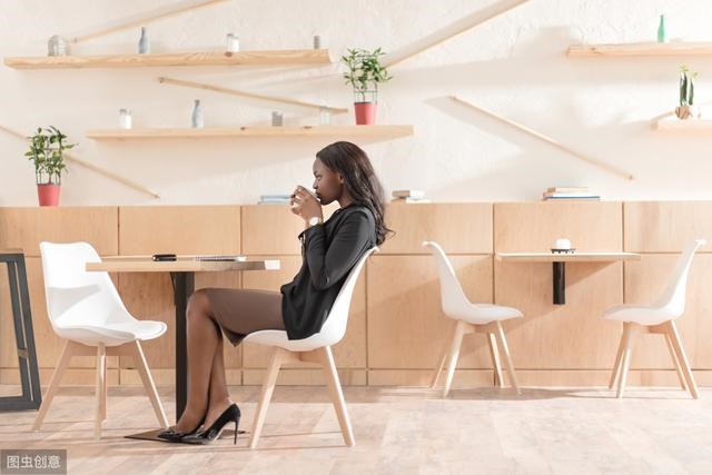 属鸡的会克死属羊的吗，一月羊守空房二月羊三月羊