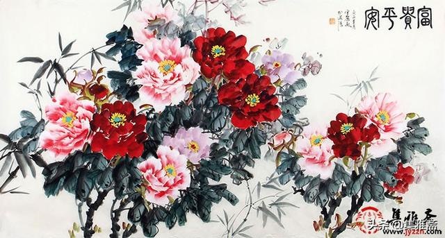 属蛇客厅挂什么画更好，正对门玄关挂什么画好