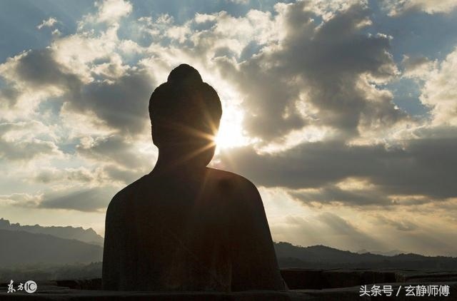 属蛇十年大运免费查询，1977年属蛇人2022 年运势