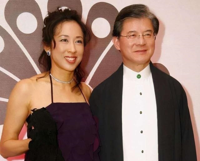 1年和01年的相配吗，两个2001年属蛇的婚配好不好"