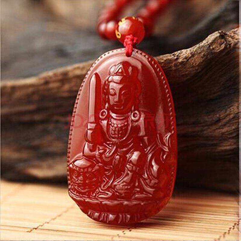 999年属兔佩戴什么更好，1999属兔墙头土适合戴什么"