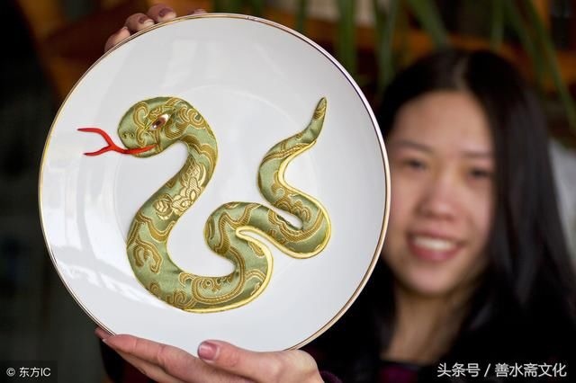 蛇更好的婚配什么属相,属蛇的和什么属相最配