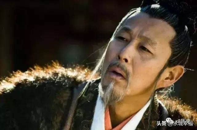 什么蛇是苦命蛇12月，蛇女不能和什么生肖配