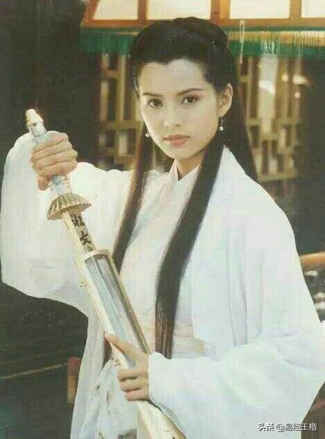 2年猴剑锋金命晚婚，剑锋金命更佳婚配"