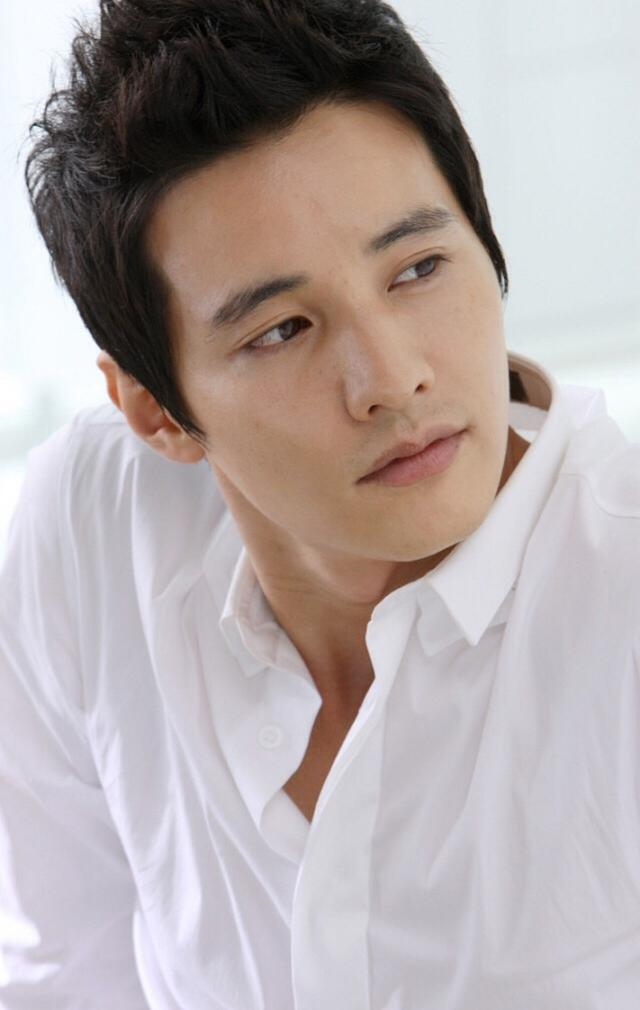 属蛇的男人选择的老婆，属蛇的男人对待感情