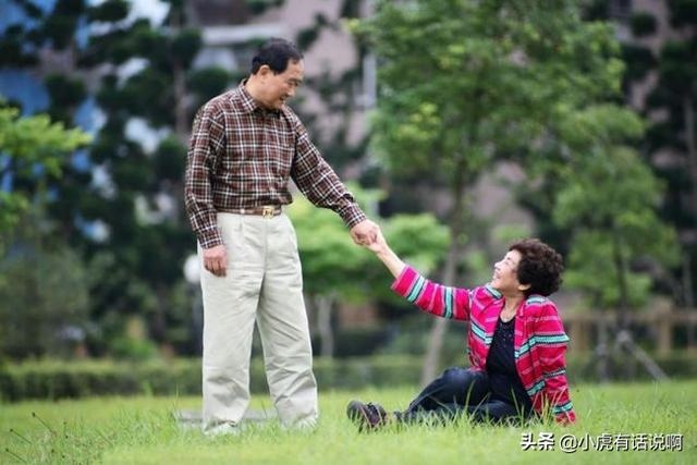 男兔女鸡大6岁的婚姻好不好，男鸡女兔婚配是否合适