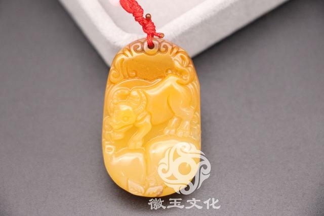 哪些属相不适合戴玉观音，女子脖子上戴玉的禁忌