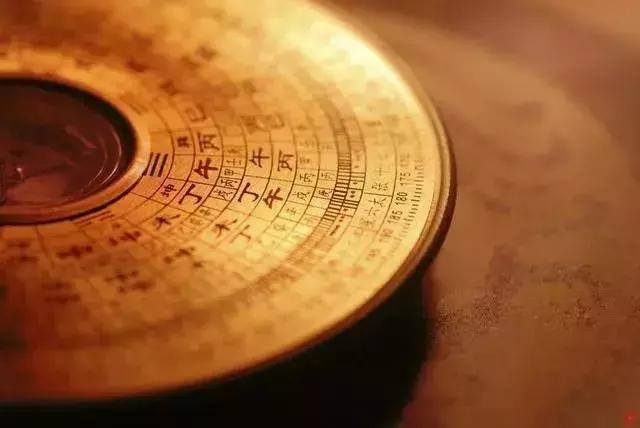 生肖属蛇人今日运势水墨先生著，生肖蛇今日运势查询