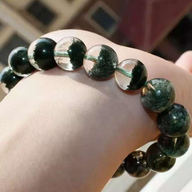 属虎人一生佩戴什么好图片，属虎人一生的吉祥物