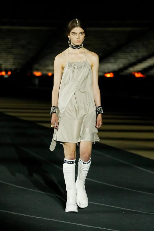 022蛇女感情，1989属蛇一生大劫年"