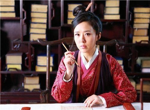 6年虎女今年是不是会离婚，86年属虎女离婚后怎样复合"