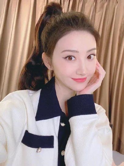 022蛇女感情，1989属蛇一生大劫年"