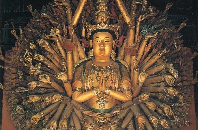 属鼠的戴什么观音更好，属鼠佩戴什么玉吊坠好