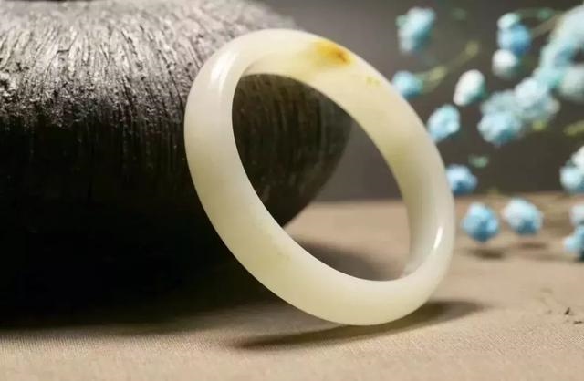 怎样知道玉认自己了，新买的玉怎么认主人