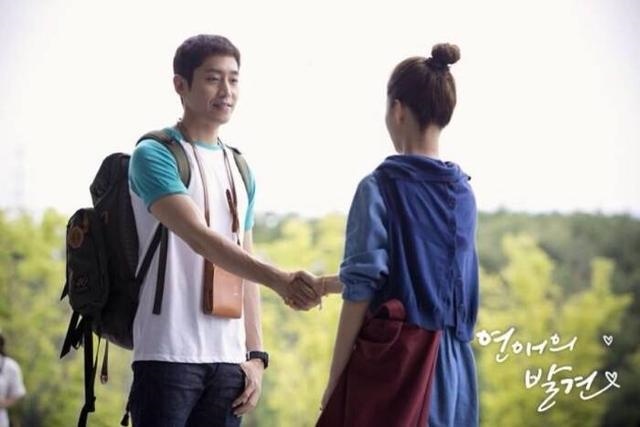 蛇和蛇可以结婚吗好不好在一起，看见两条蛇缠在一起