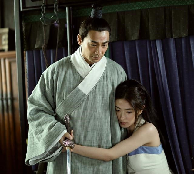 6年虎女今年是不是会离婚，86年属虎女离婚后怎样复合"