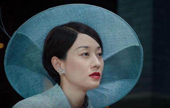 977年属蛇女佩戴什么好，1977年出生适合佩戴什么"