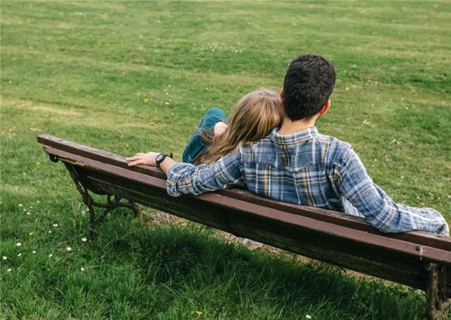 丧偶男人的心态，娶丧偶的女人吉利吗