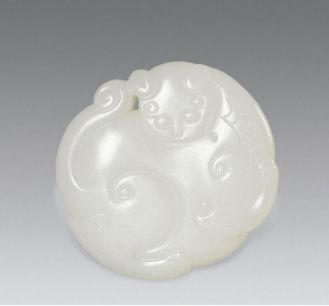 属蛇的戴蛇的玉坠好吗，男士戴什么玉坠比较好