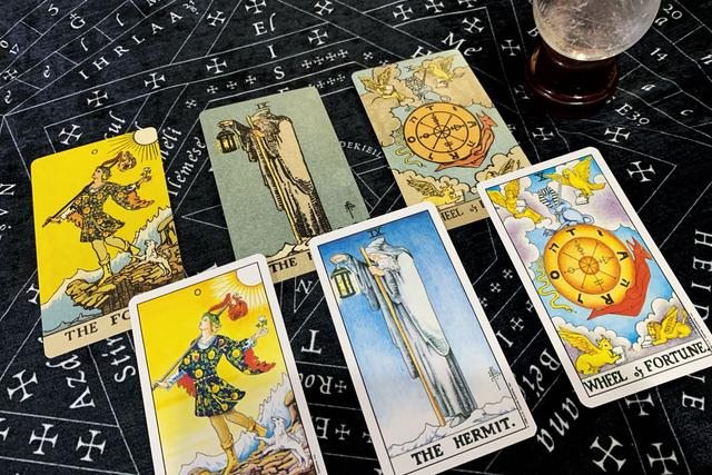 塔罗牌占卜真的准吗，塔罗牌占卜准吗靠谱吗