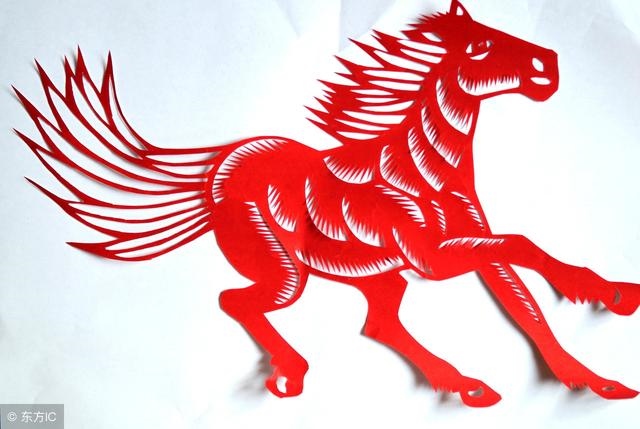 属马人什么年份顺利，1990属马更佳结婚年龄