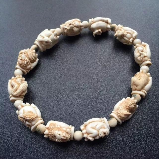 986年属虎带什么招财,1986属虎一生三大劫难"