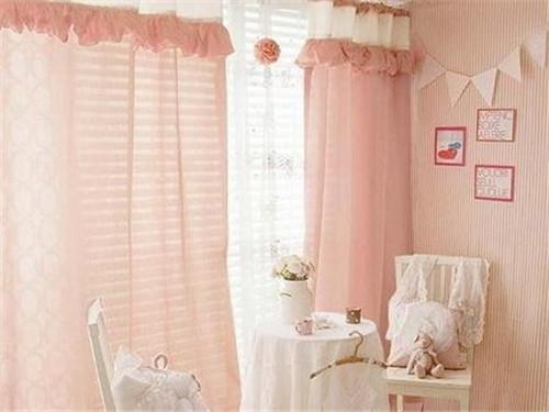 提升运气的窗帘颜色，夫妻卧室窗帘颜色风水