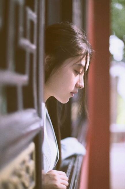 属蛇女的人在2022年怎么样，属蛇人今后十年大运