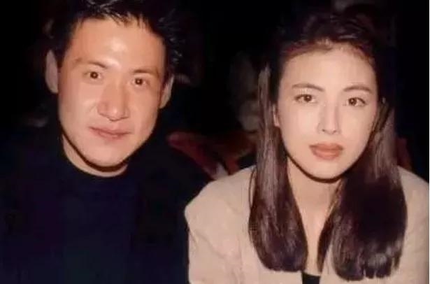 990属马的男人性格和爱情,1990属马三劫难"