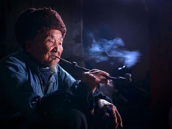 庚子年出生的人命好吗，羊年出生的人的命运