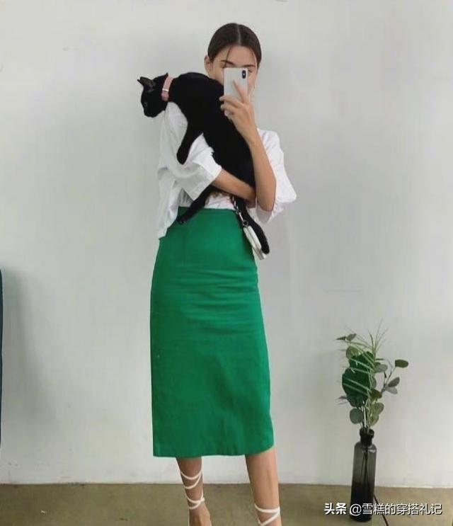 属马不能穿什么颜色，安全色是什么颜色