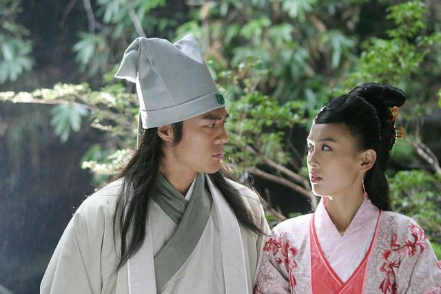 几时出生好命金蛇，属蛇的几月出美女