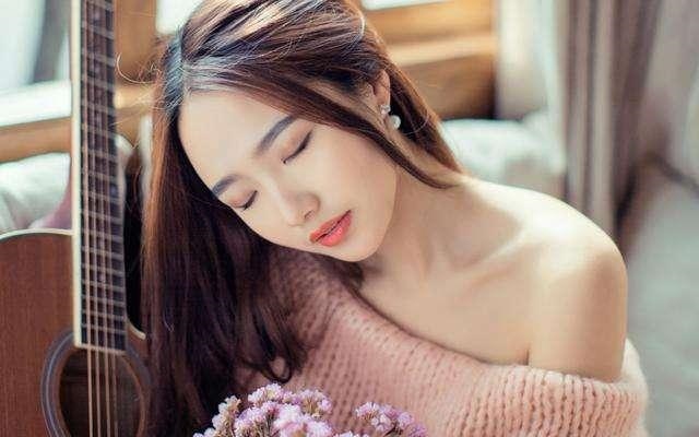 3年猪一生有二婚，83年属猪3940岁有一灾"