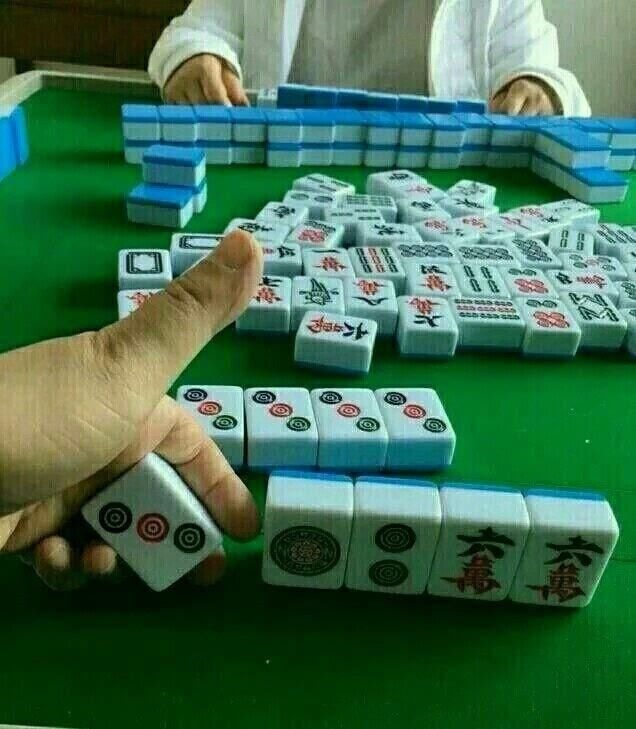 属马今天麻将财运方位,2022 属马打牌更佳方位