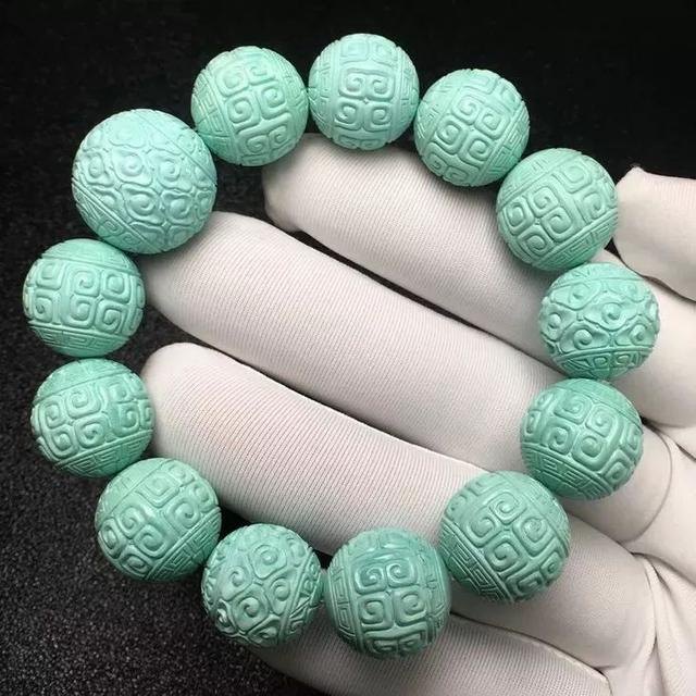 986年属虎带什么招财,1986属虎一生三大劫难"