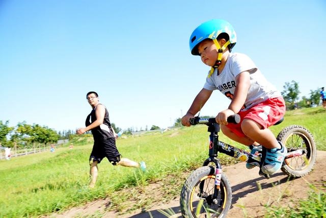 午时出生的女孩什么命，男怕三更子,女怕午时辰