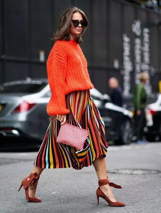 9年属羊42岁幸运色，属羊大忌颜色"