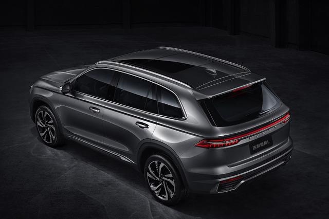 1年和01年能配一对吗，1991属羊和2001属蛇相配"