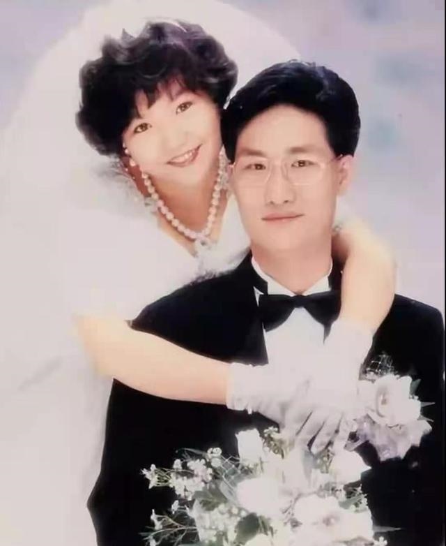 麦玲玲预测了哪些准，麦玲玲收费表