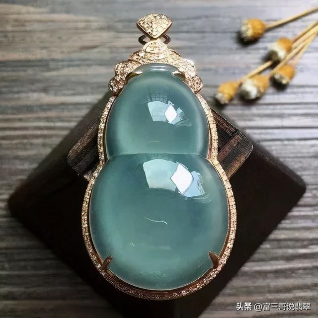 8年属马女适合佩戴什么饰品，78年属马的带什么手串"