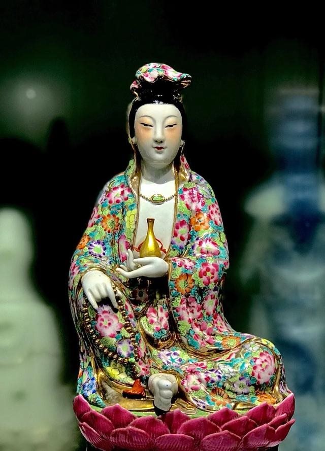 佛说农历六月十八出生，2022 年6月18日生辰八字