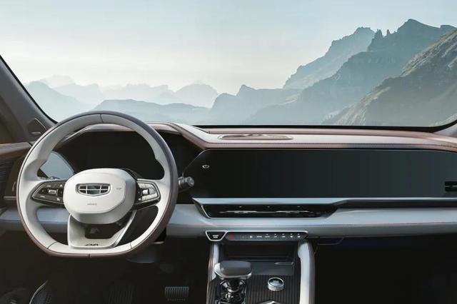 1年和01年能配一对吗，1991属羊和2001属蛇相配"