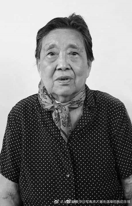 今年100岁是哪一年出生的，2022 年33岁是哪年出生的