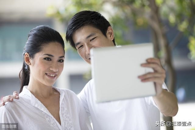 022属狗人全年运势男,生肖狗2022年运势大全"