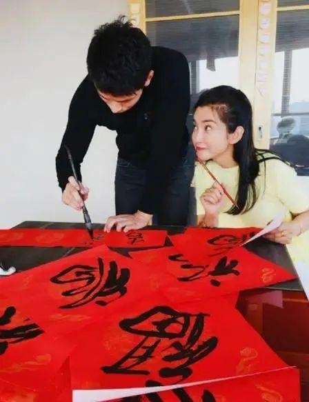 几年是属猴的，属猴的零几年出生"