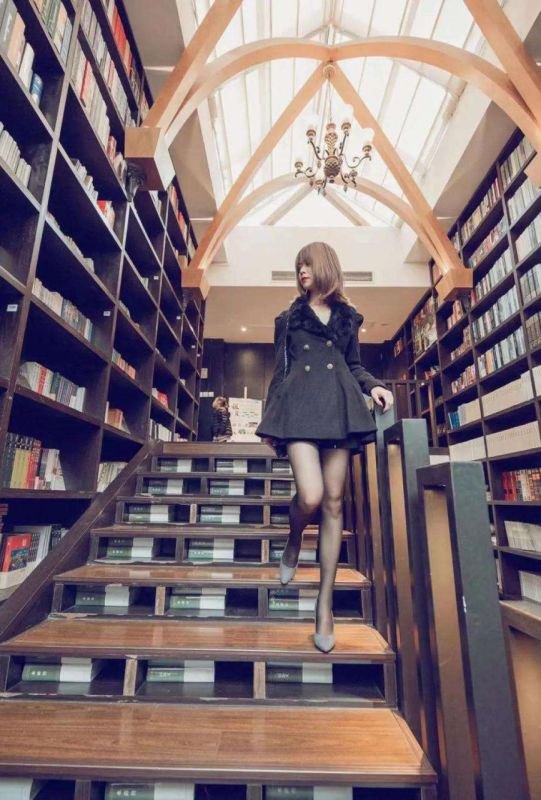 张鑫龙每日运势播报,2022 年1月2号出生