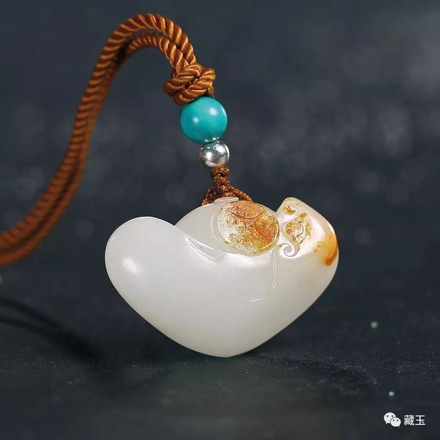 女人戴什么招财最灵验，女人带啥首饰招财更好