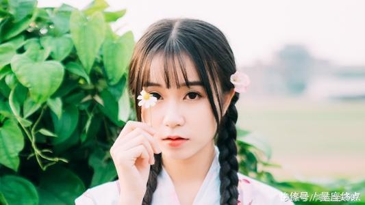 未时出生的人有两种命，越老越有钱的时辰女人